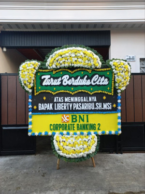 Papan Bunga Duka di Molosifat U